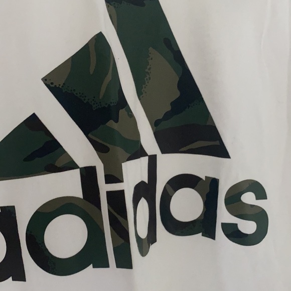 nwt white adidas t-shirt - Picture 2 of 5